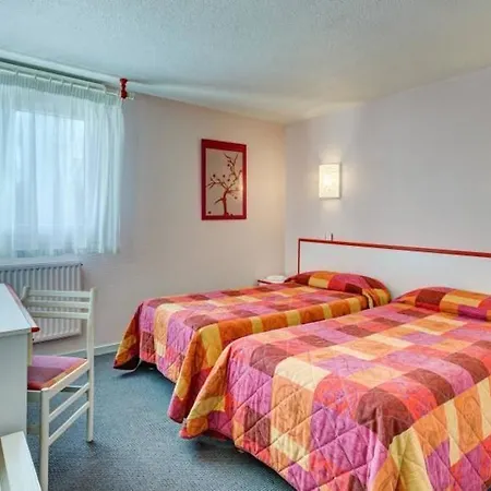 Hotel Logis Le Moulin Des Gardelles Riom
