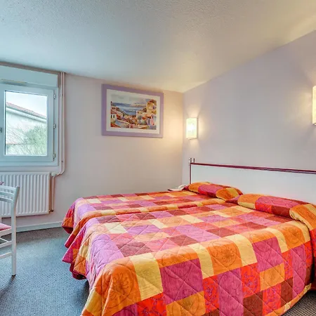 Hotel Logis Le Moulin Des Gardelles 3*